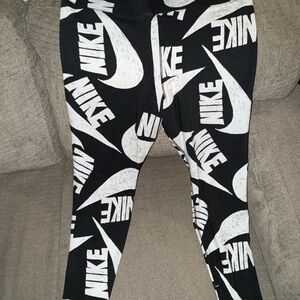 Nike Black and White Logo Leggings